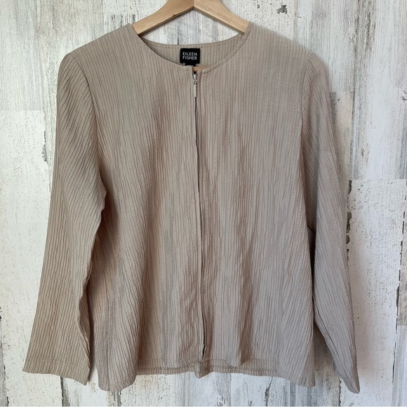 Eileen Fisher Cream Textured Lightweight Zip Front Jacket Size L - Picture 1 of 7